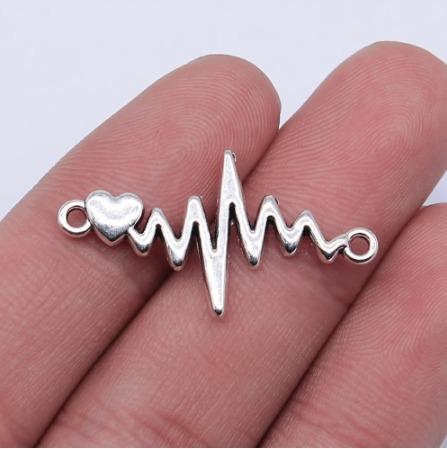 Dije Electrocardiograma Corazón Metal Dije - Accesorios Rubi