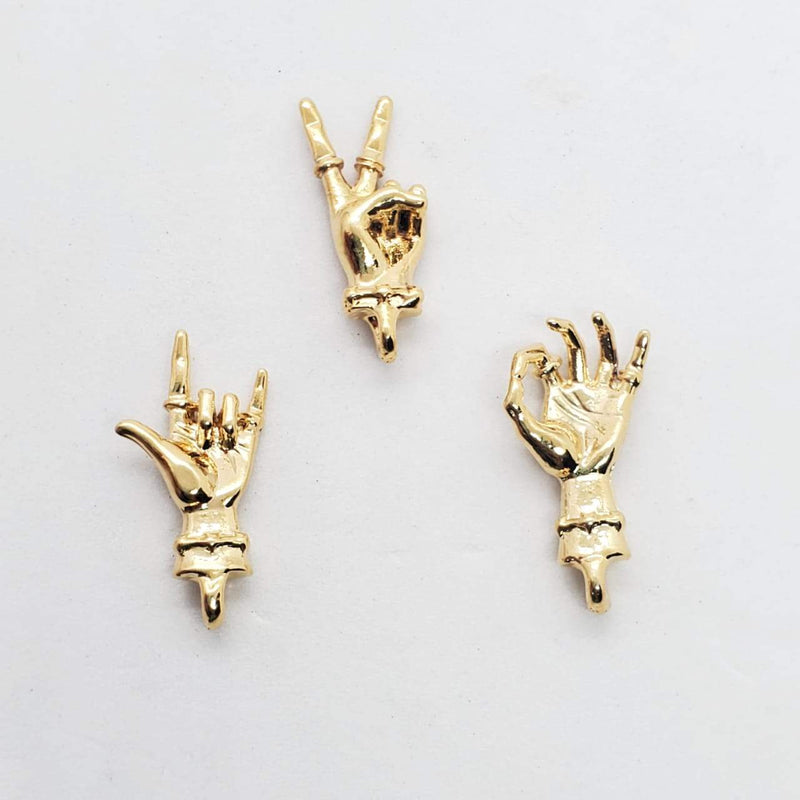 Dije Mano 24K Dije - Accesorios Rubi