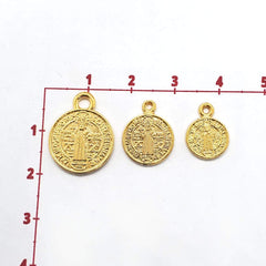 Dije Medalla San Benito 24K Dije - Accesorios Rubi