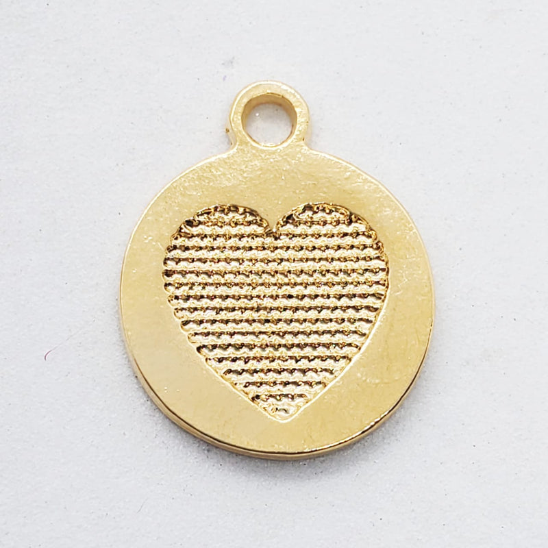 Dije Placa Corazón 24K Dije - Accesorios Rubi