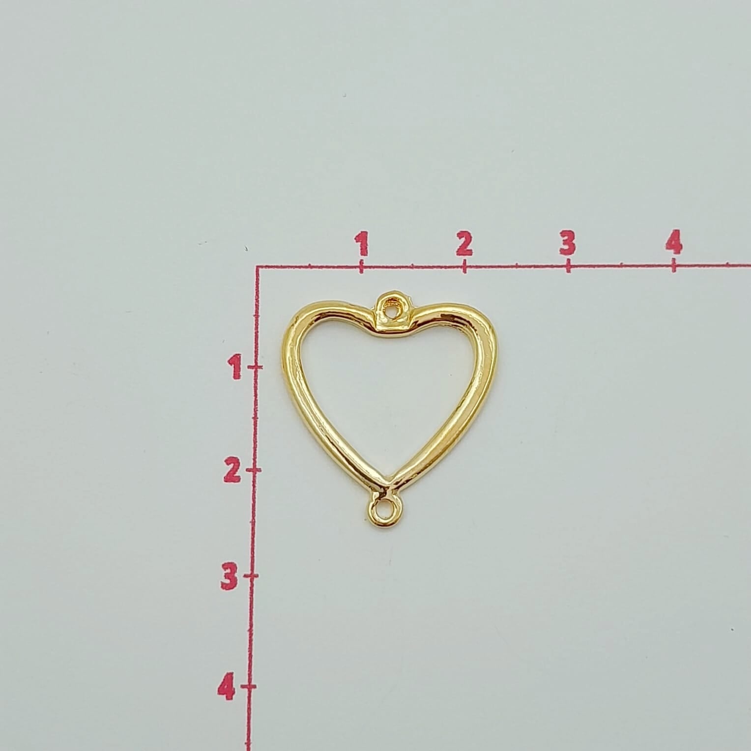 Dije Silueta de Corazón Doble Ojal 1 24K Dije - Accesorios Rubi